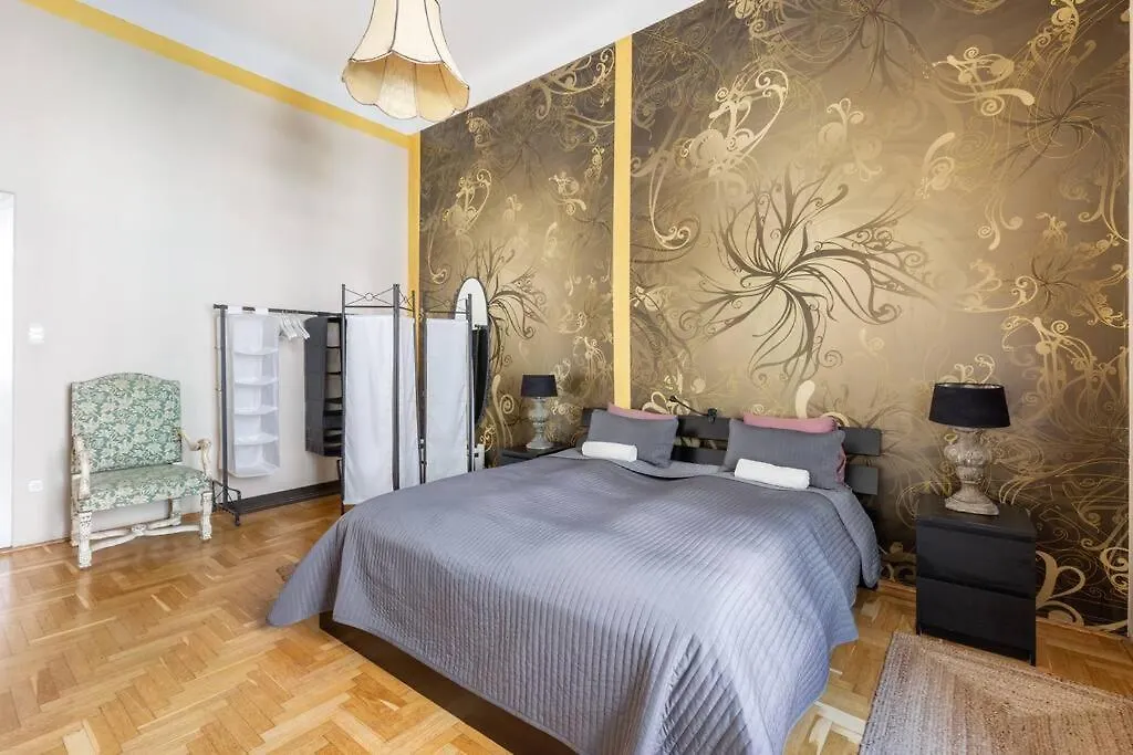 Bourgeois Boheme Apt. 88 M² City Center Budapest